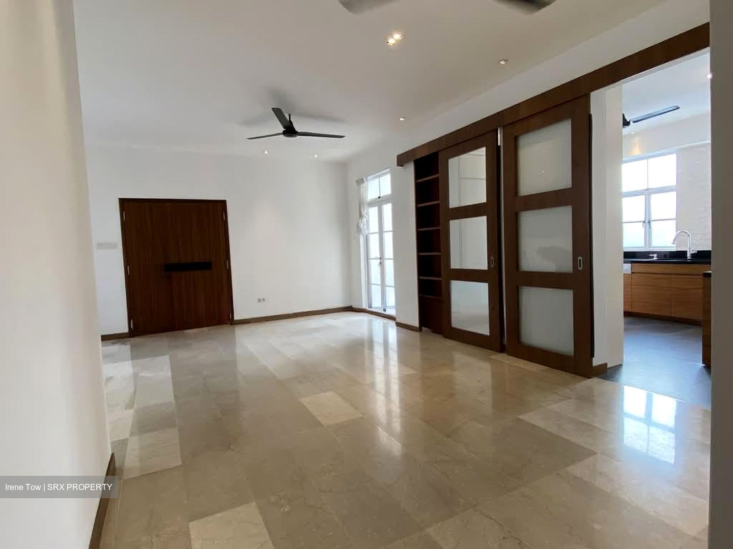 La Suisse (D11), Condominium #560549801